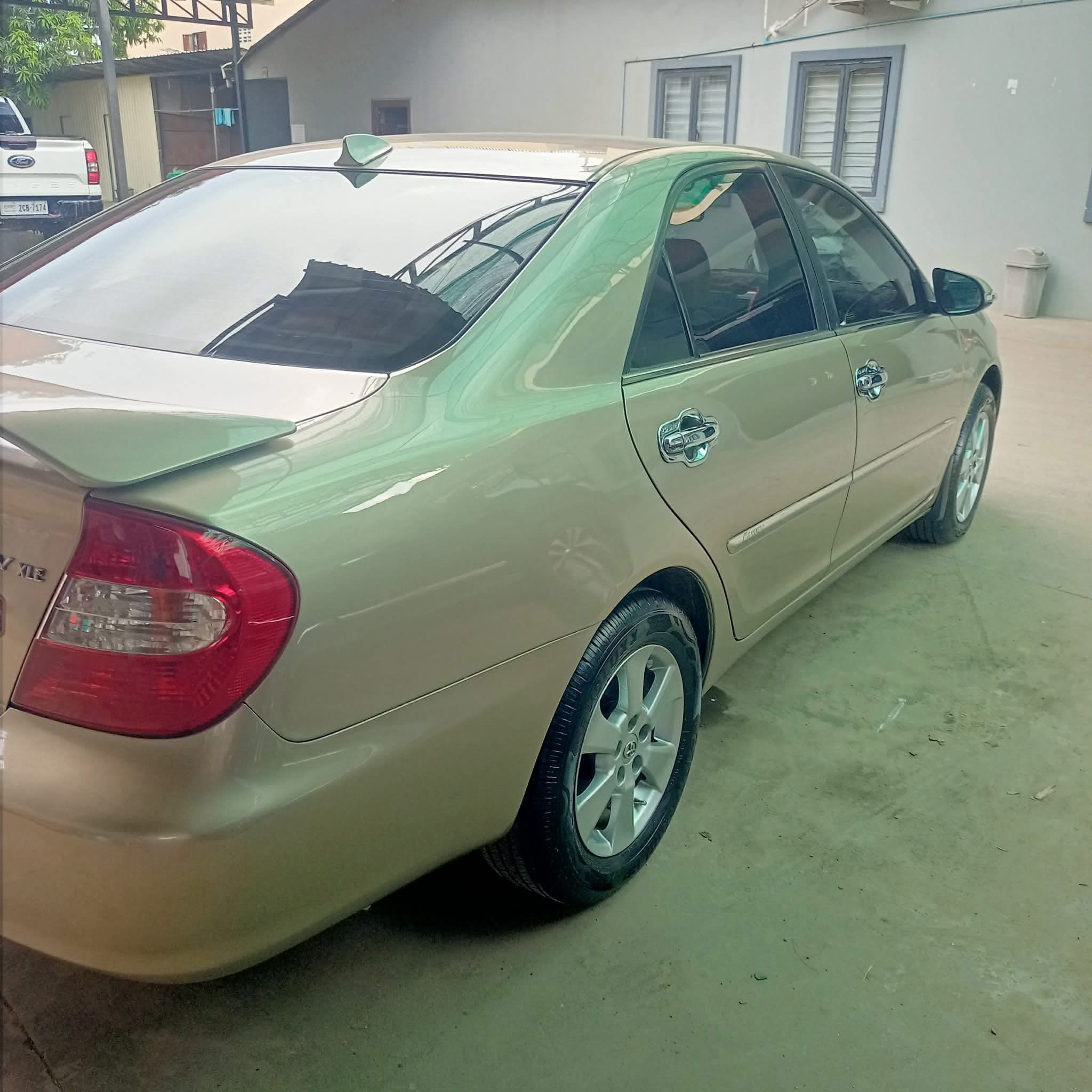 Toyota Camry 2002 xle Full Option 